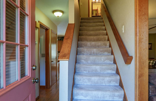 1846 Bragden Dr Int-1