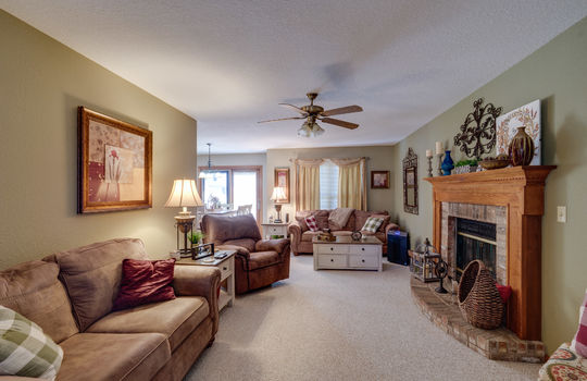 1846 Bragden Dr Int-14