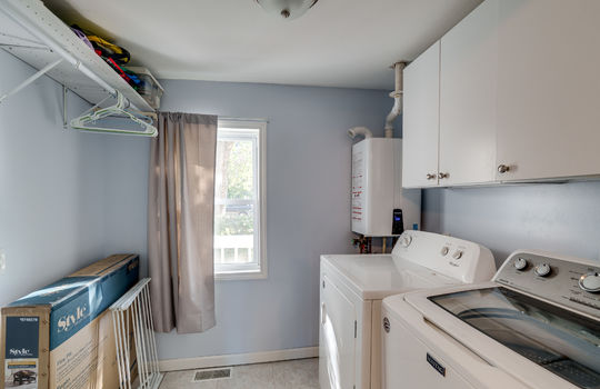 3012 First St Int-14