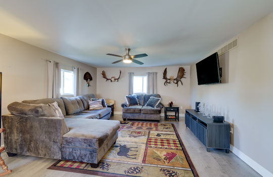 3012 First St Int-15