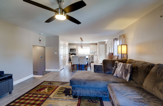 3012 First St Int-16