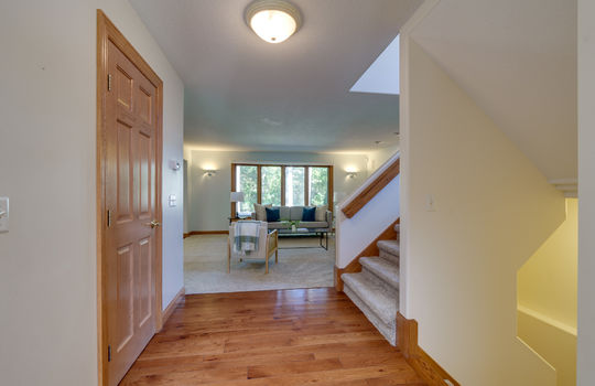 3874 Coachman Dr Int-10