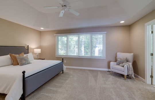 3874 Coachman Dr Int-29