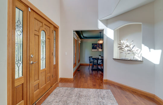 3874 Coachman Dr Int-3