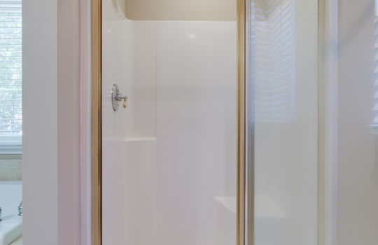 3874 Coachman Dr Int-34