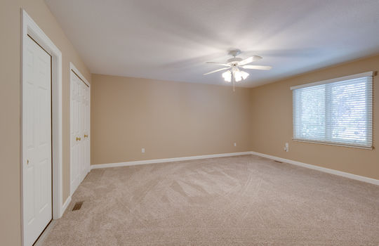 3874 Coachman Dr Int-37