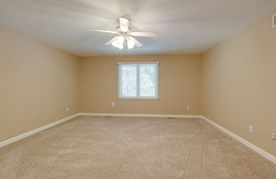 3874 Coachman Dr Int-38