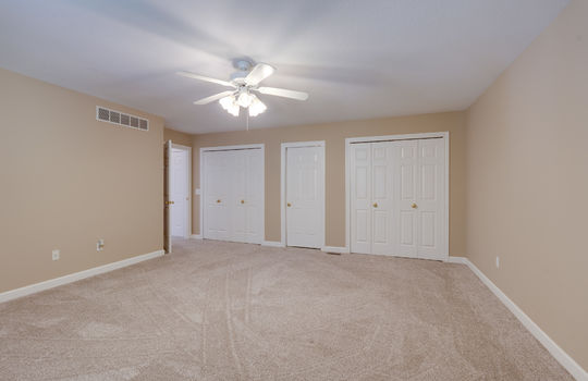 3874 Coachman Dr Int-39