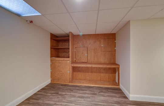 3874 Coachman Dr Int-55