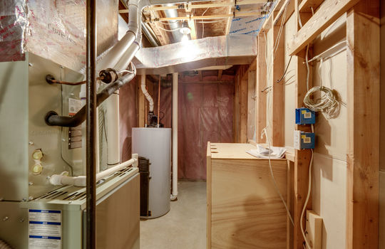 3874 Coachman Dr Int-58