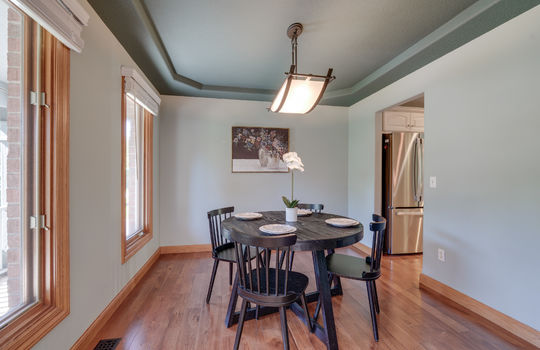 3874 Coachman Dr Int-8