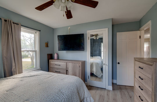 5202 Arbor Way Int-11