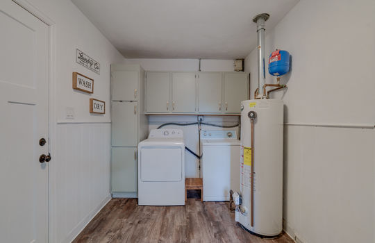 5202 Arbor Way Int-7