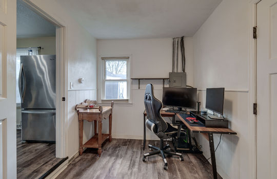 5202 Arbor Way Int-8