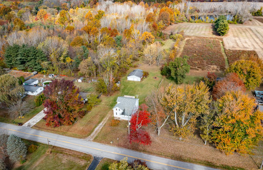 208 E Erie Rd Ext-10