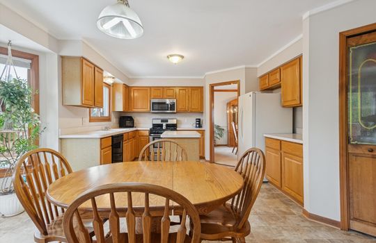 24-42264-Chase-Dr-WindowStill