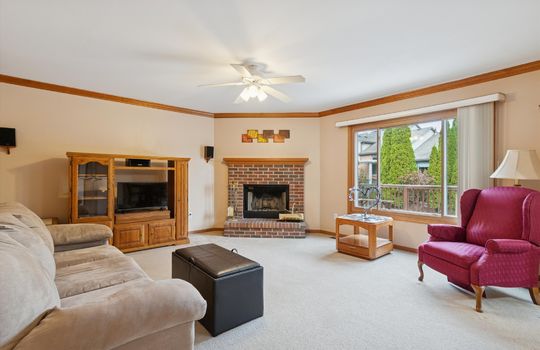 25-42264-Chase-Dr-WindowStill