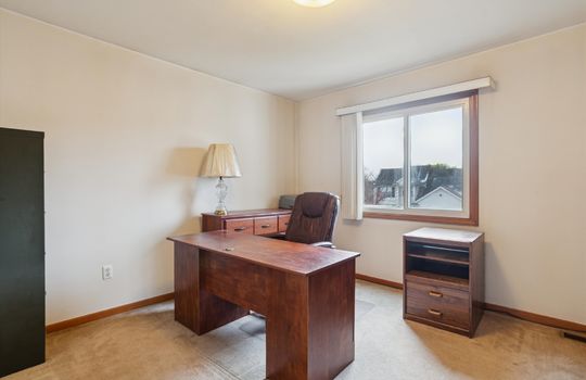 31-42264-Chase-Dr-WindowStill