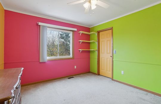 38-42264-Chase-Dr-WindowStill