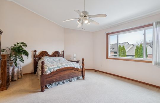 40-42264-Chase-Dr-WindowStill