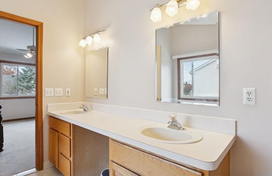 45-42264-Chase-Dr-WindowStill