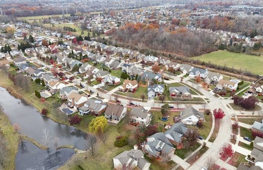 66-42264-Chase-Dr-WindowStill