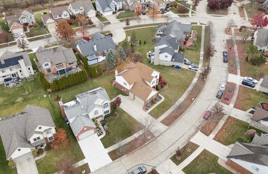 68-42264-Chase-Dr-WindowStill