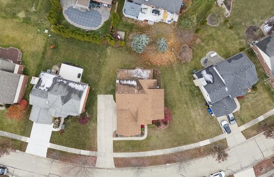 73-42264-Chase-Dr-WindowStill