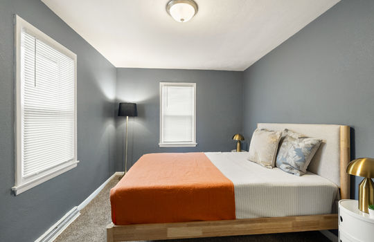 4841 Leamington Ave Int-11