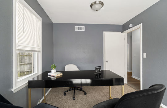 4841 Leamington Ave Int-14