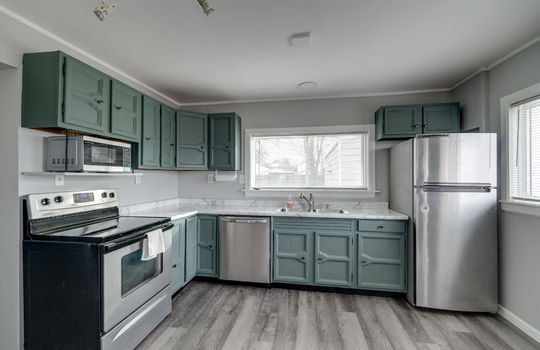 965 Streetman St Int-5