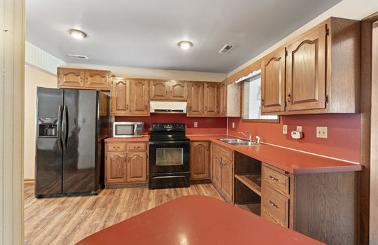 11044 Secor Rd Int-18