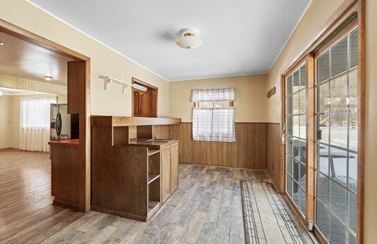 11044 Secor Rd Int-21