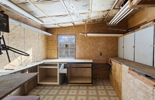 11044 Secor Rd Int-33