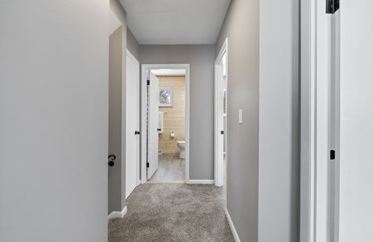 1611 Latcha Rd Int-12