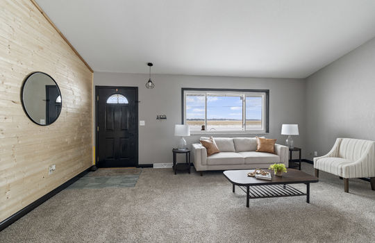 1611 Latcha Rd Int-2