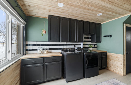 1611 Latcha Rd Int-22