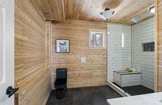 1611 Latcha Rd Int-26