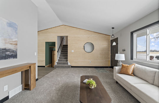 1611 Latcha Rd Int-4