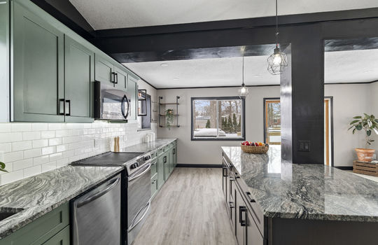 1611 Latcha Rd Int-9