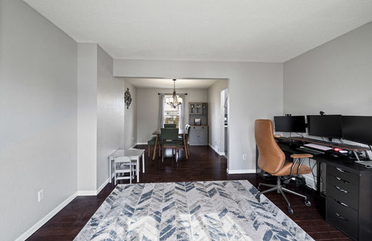 1801 Eaglecrest Rd Int-13