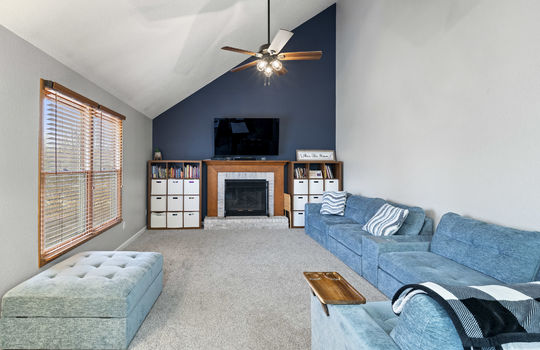 1801 Eaglecrest Rd Int-7