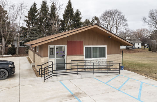 3325 N. Dixie Hwy Ext-5