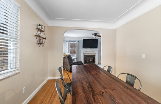 345 Hillside Dr Int-6