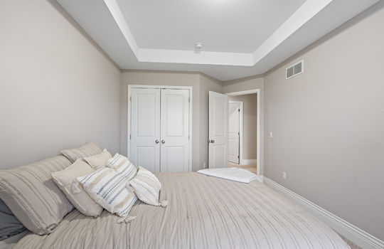 7900 Iron Horse Int-32