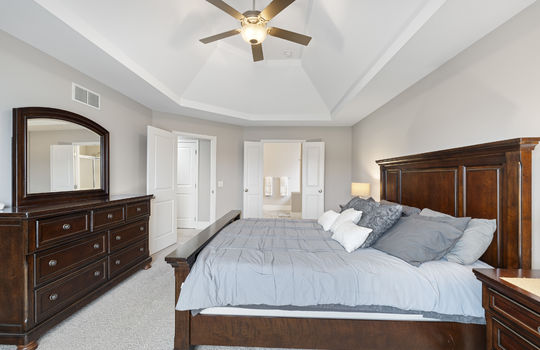 7900 Iron Horse Int-42