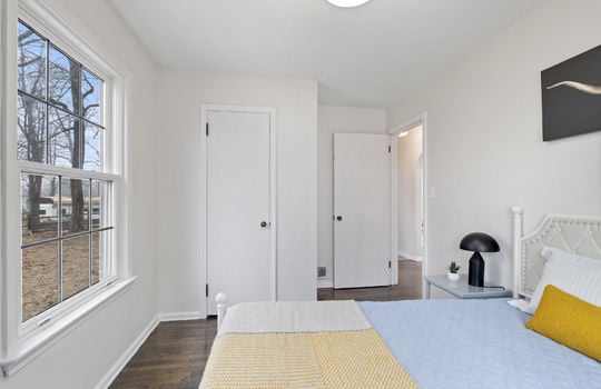 8951 Jackman Rd Int-21