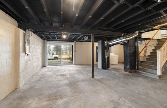 8951 Jackman Rd Int-26