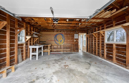 8951 Jackman Rd Int-28