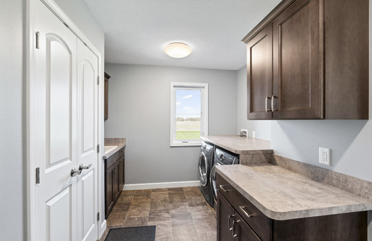 10260 Jackman Rd Int-14
